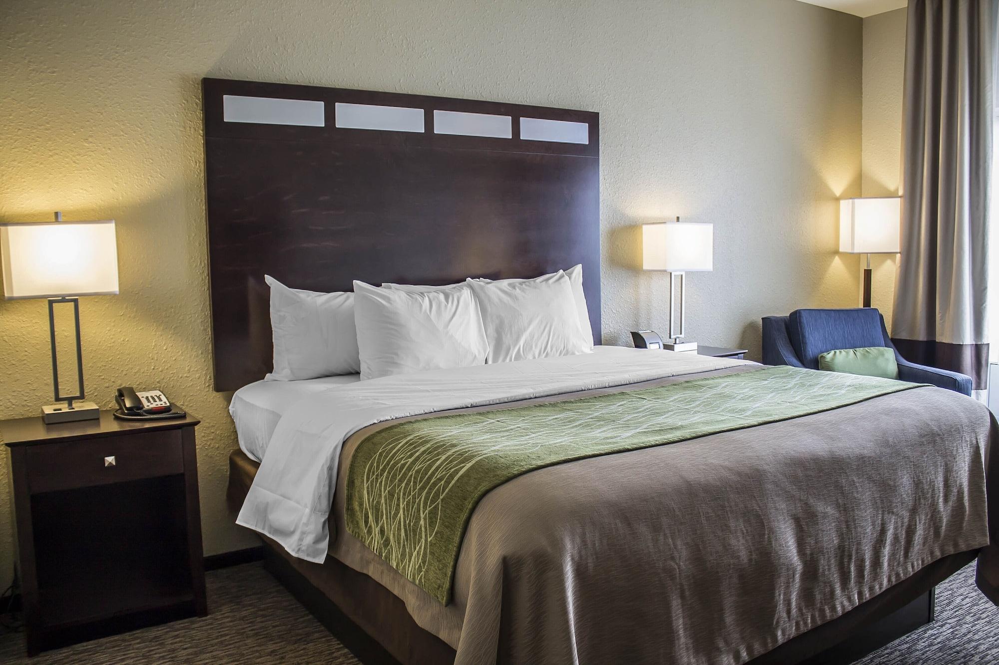 Comfort Inn St. Clairsville Екстериор снимка