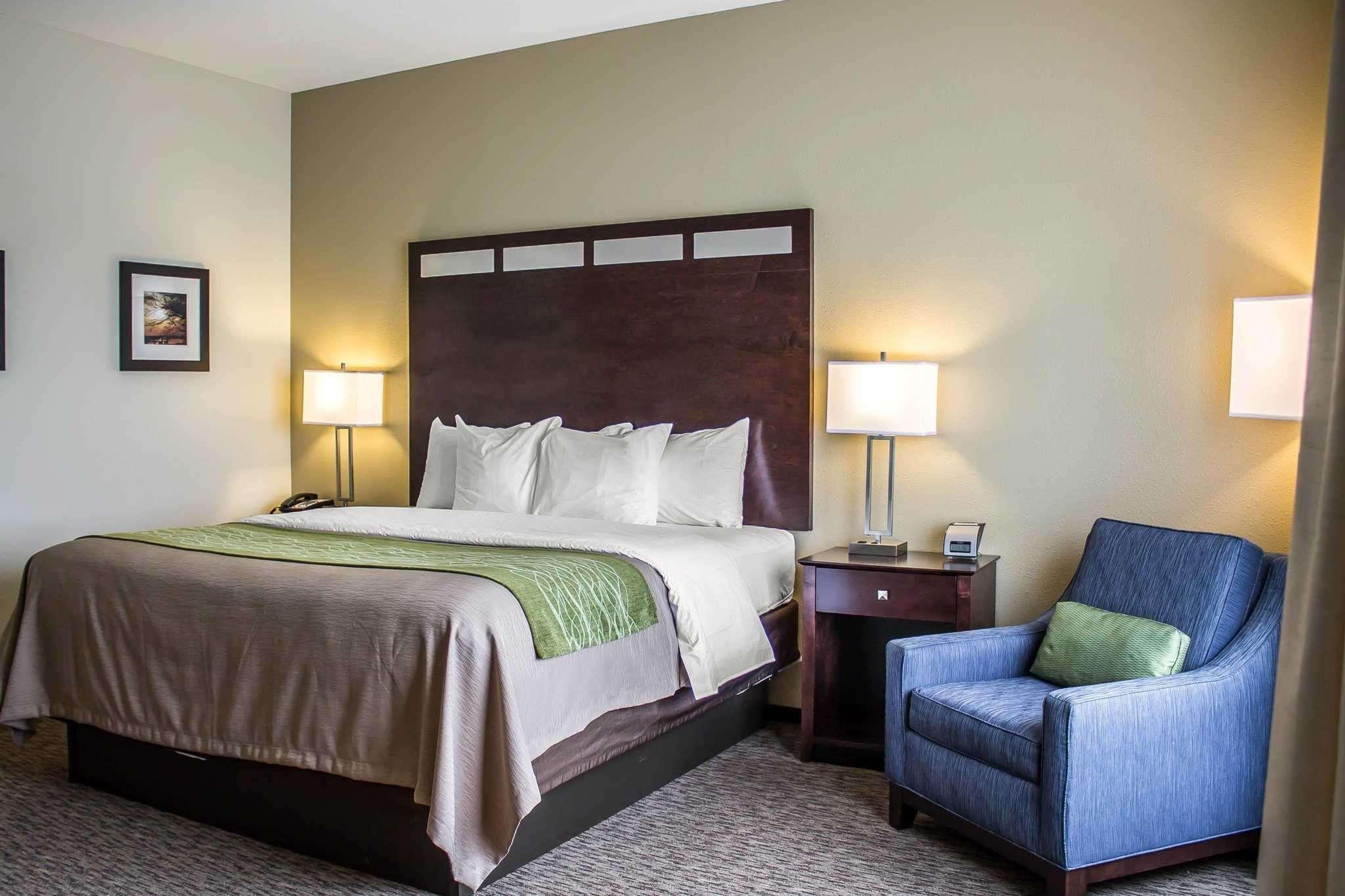 Comfort Inn St. Clairsville Екстериор снимка