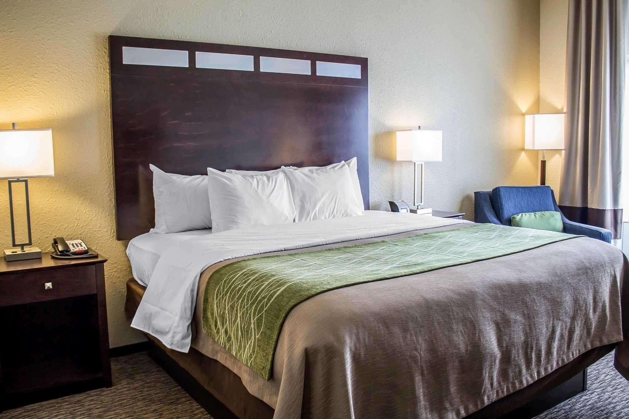 Comfort Inn St. Clairsville Екстериор снимка