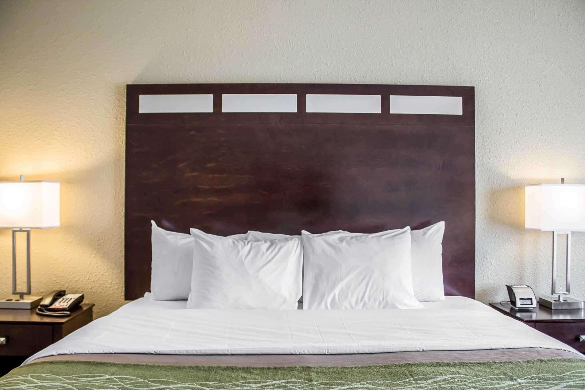 Comfort Inn St. Clairsville Екстериор снимка