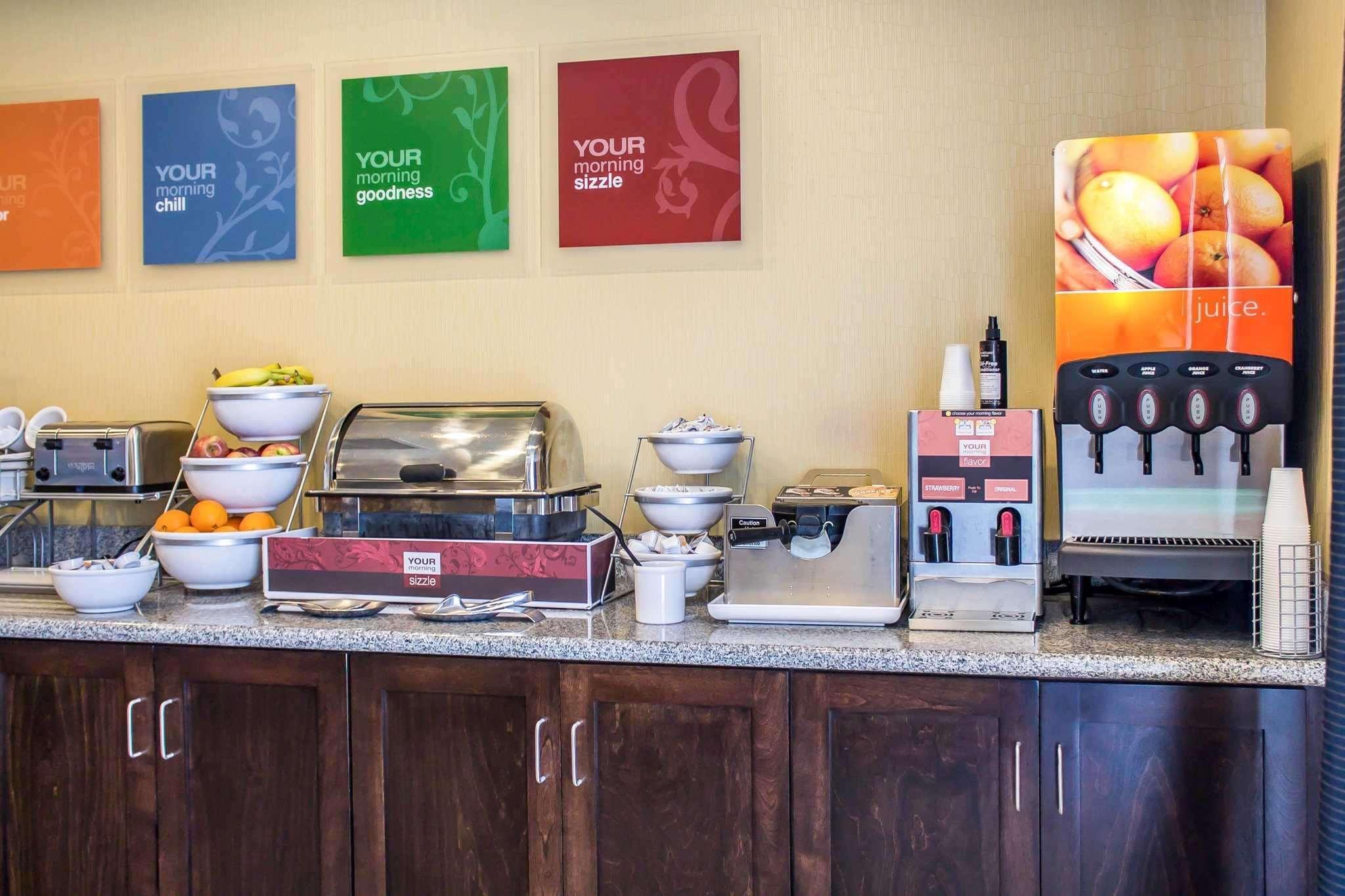Comfort Inn St. Clairsville Екстериор снимка