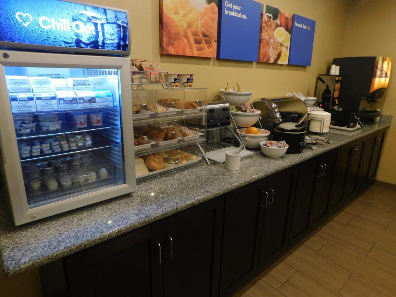Comfort Inn St. Clairsville Екстериор снимка