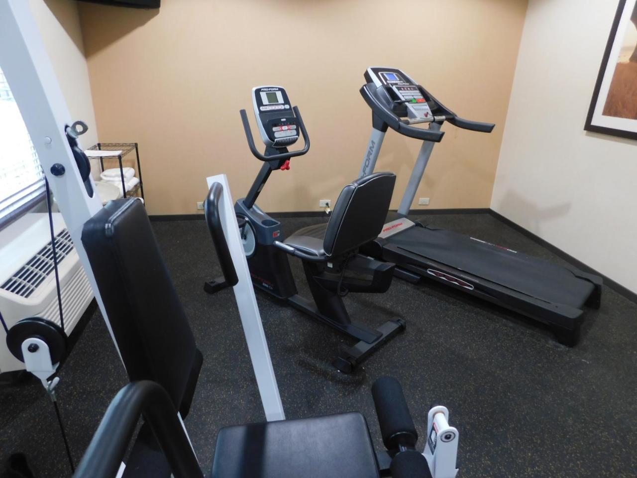 Comfort Inn St. Clairsville Екстериор снимка